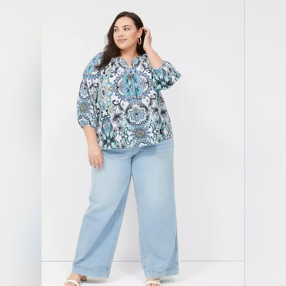 Lane Bryant Size 26/28 (4X) 3/4 Sleeve Notch Neck Tie Front Blouse Blue Geo Flor - Picture 1 of 11